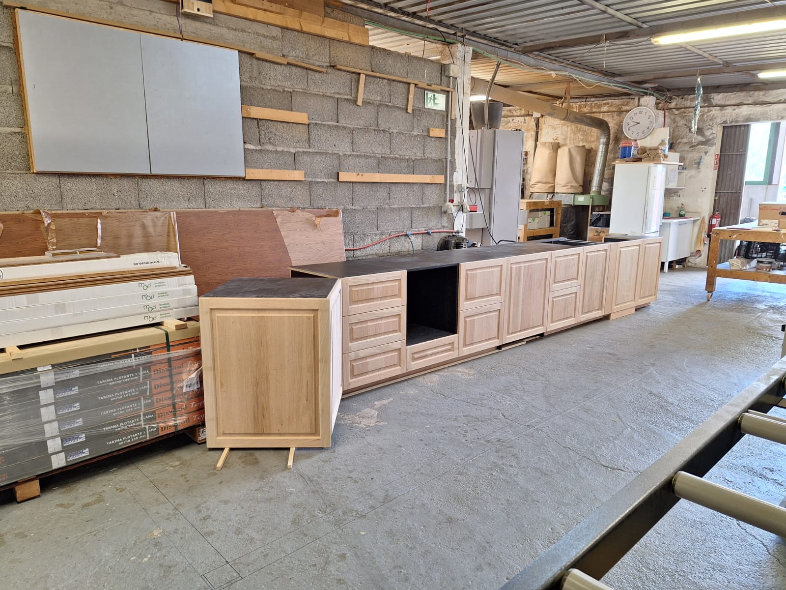 Carpintería artesanal. Cocina a medida