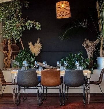 Mesa de Bambú macizo con patas de hierro by Rolf Benker