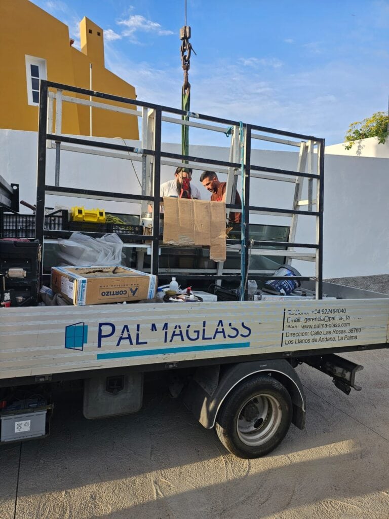 Instalacion de cubierta de vidrio en techo 5