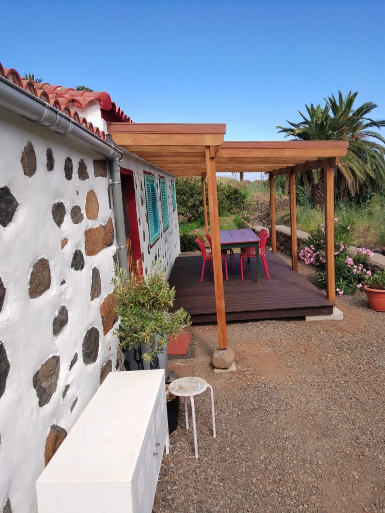Pérgola y tarimas exteriores a medida en La Palma 9 Pérgola y tarimas exteriores a medida en La Palma