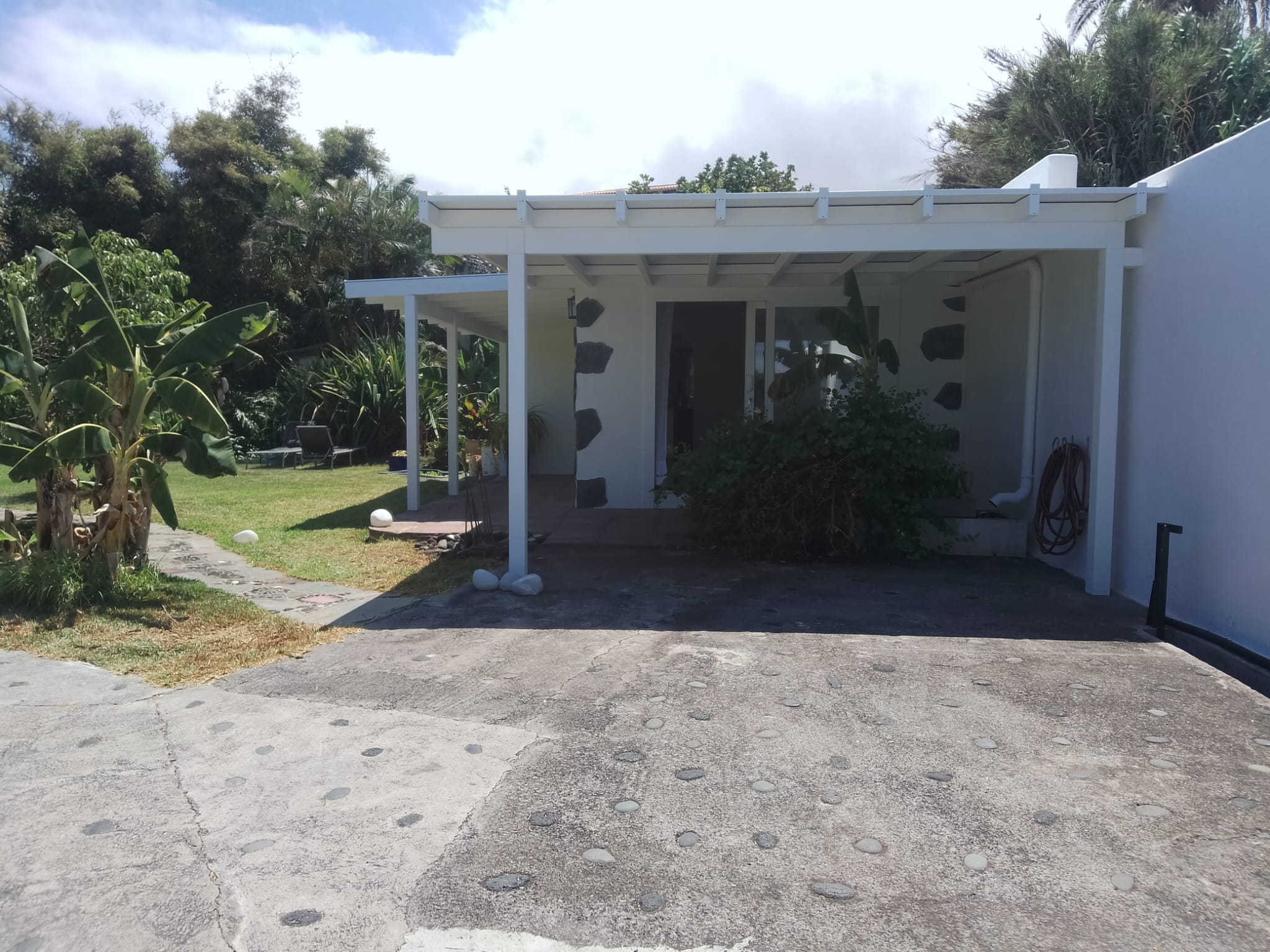 Pergola con panel sandwich Rolf Benker La Palma 6